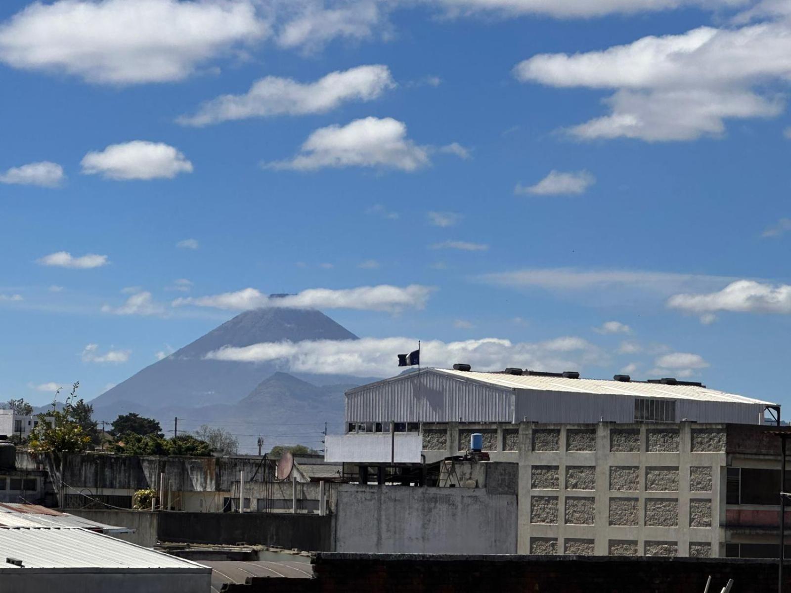 Hostal Amaya Guatemala City Exterior photo